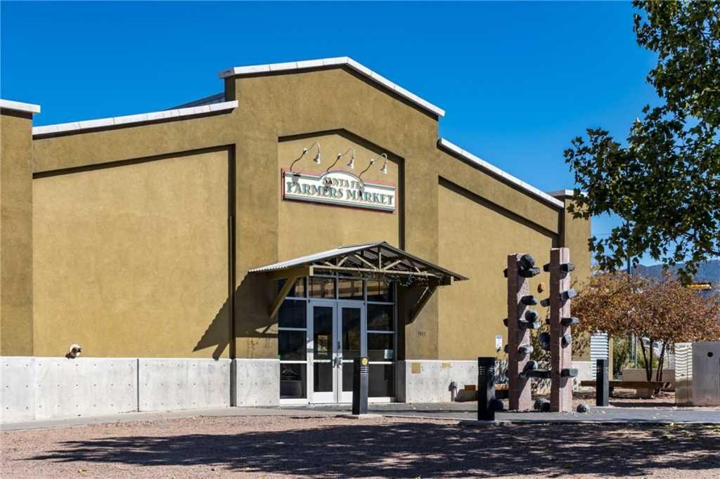 Alma Compound Casita, 1 Bedroom, Sleeps 2, Walk To Plaza, Fireplace, Wifi
